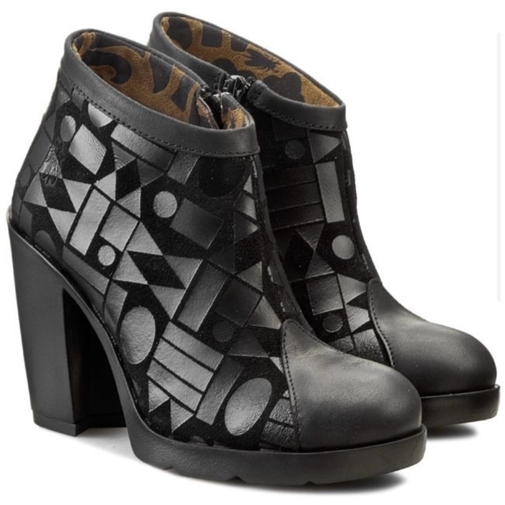 Fly London Maur Black Ankle Boots size 40(EU)
